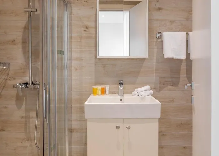 Choice 2 Live - Sofouli 15 * Rhodes City