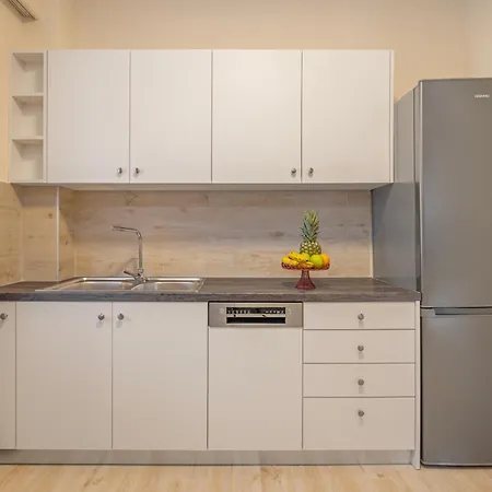 Choice 2 Live - Sofouli 15 Rhodes City